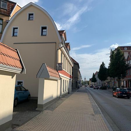 City-Apartment Mit Parkplatz & Fahrradraum! Nur 300M Zum Stadthafen Schwerin  Eksteriør bilde