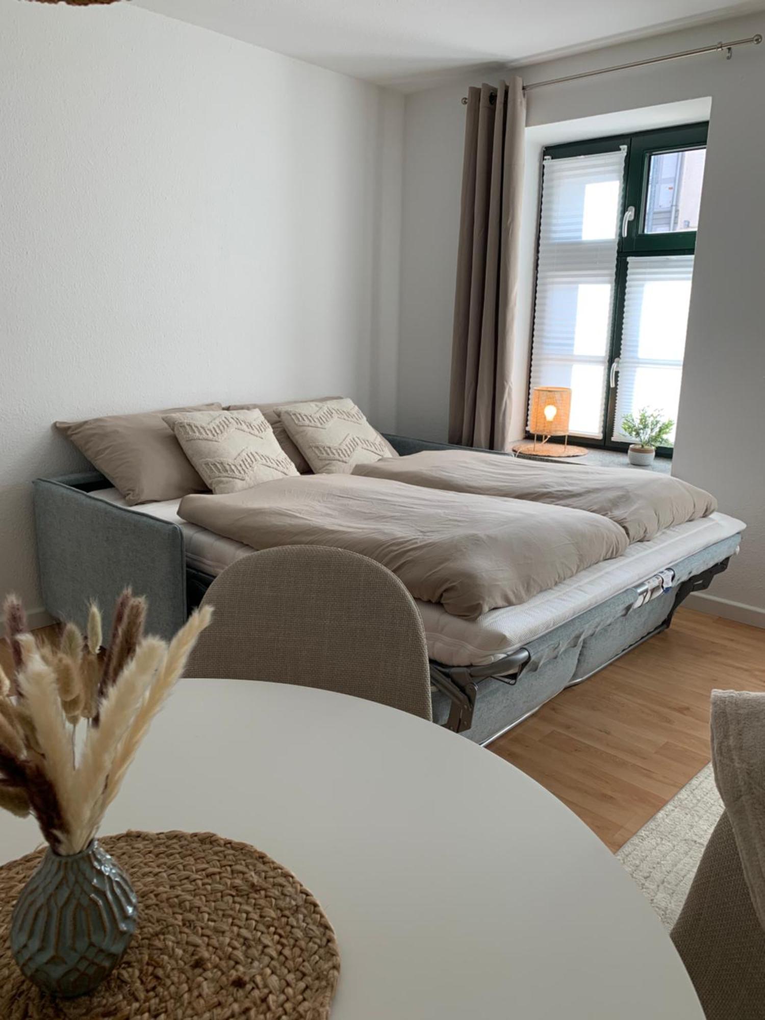 City-Apartment Mit Parkplatz & Fahrradraum! Nur 300M Zum Stadthafen Schwerin  Eksteriør bilde