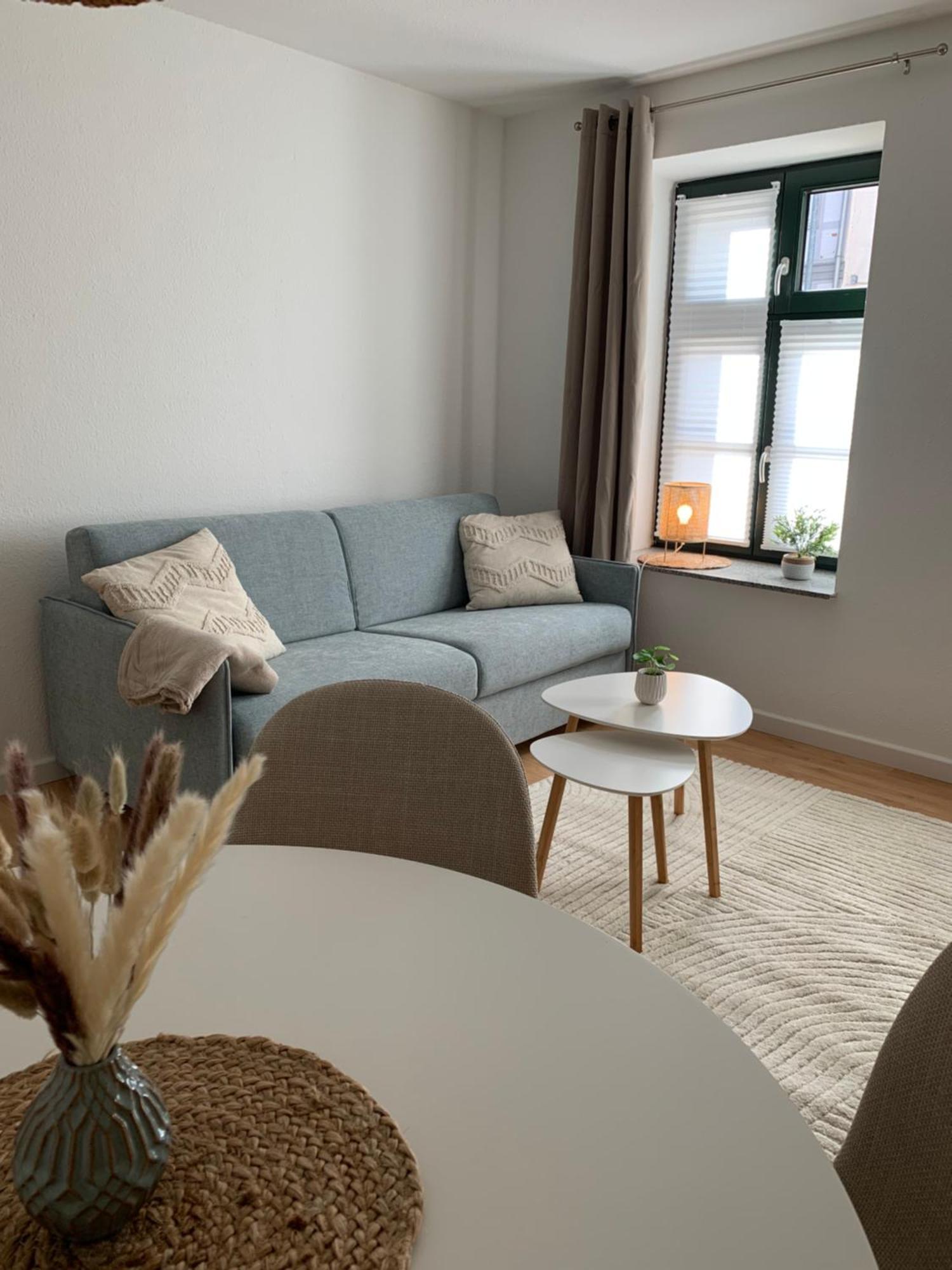 City-Apartment Mit Parkplatz & Fahrradraum! Nur 300M Zum Stadthafen Schwerin  Eksteriør bilde